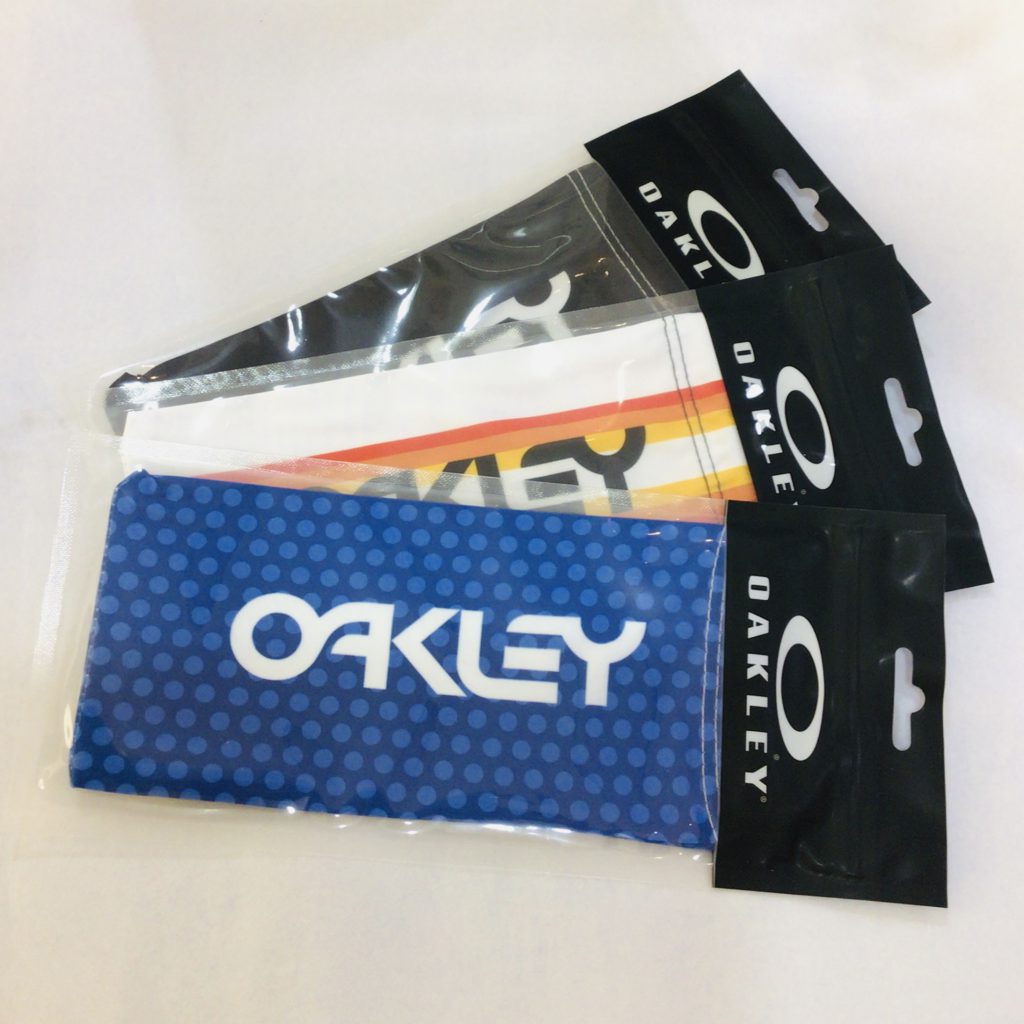 OAKLEY マイクロバッグ(ロゴ)