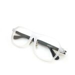 モデル：WATZ、メーカー名： NORUT、眼鏡フレーム