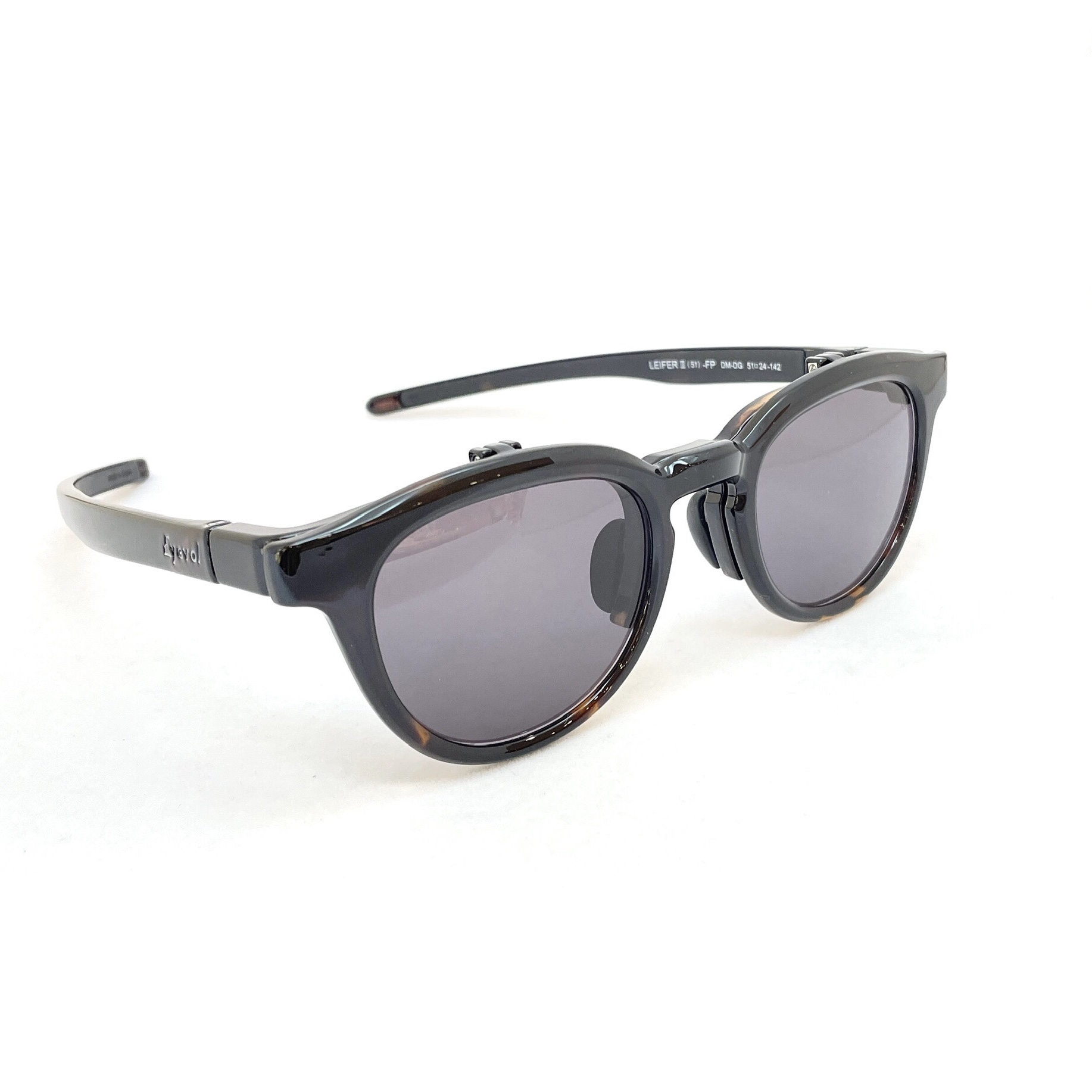 モデル名：LEIFER III(51)-FP DM-DG、メーカー名： Eyevol、サングラス